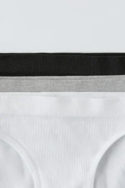 Niños ZARA 6 - 14 Años·Ropa Interior / Calcetines<8-14 AÑOS/ PACK TRES BRAGUITAS SEAMLESS