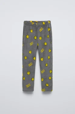 Niños ZARA 6 - 14 Años·Pijamas|6 - 14 Años·Pijamas<6-14 AÑOS/ PIJAMA POLAR SMILEYWORLD ®