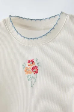 Niños ZARA 6 - 14 Años·Pijamas<6-14 AÑOS/ PIJAMA RAYAS FLORES