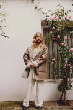 Niños ZARA 6 - 14 Años·Abrigos<ABRIGO BORREGUILLO DOBLE FAZ