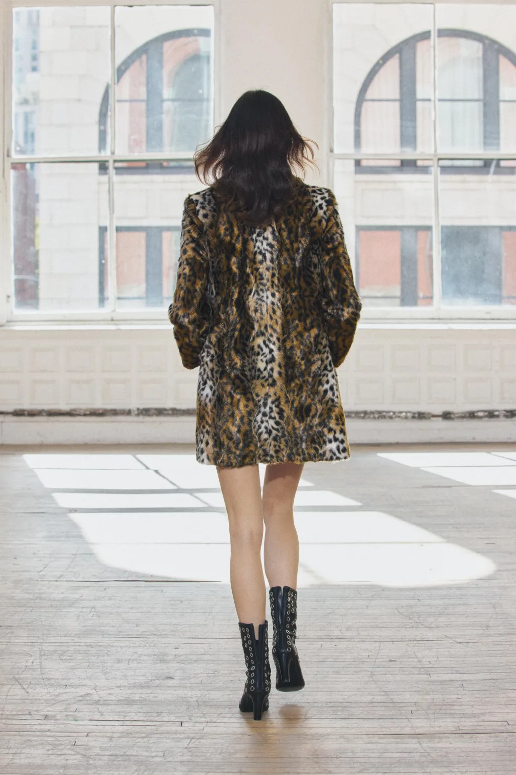 Discount ABRIGO EFECTO PELO ESTAMPADO ANIMAL ZW COLLECTION Mujer Abrigos / Anoraks