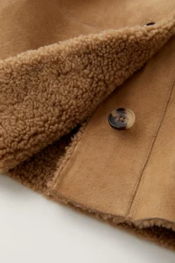 Niños ZARA 1½ - 6 Años·Abrigos<ABRIGO PIEL DOBLE FAZ LIMITED EDITION