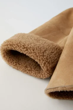 Niños ZARA 1½ - 6 Años·Abrigos<ABRIGO PIEL DOBLE FAZ LIMITED EDITION