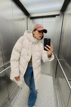 Sale ANORAK ACOLCHADO CAPUCHA WINDPROOF Mujer Abrigos / Anoraks