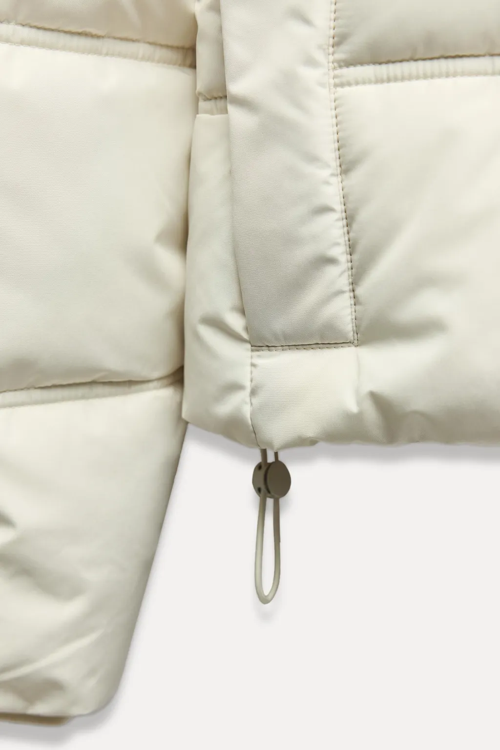 Discount ANORAK ACOLCHADO CORTO WATER AND WIND PROTECTION Mujer Abrigos / Anoraks