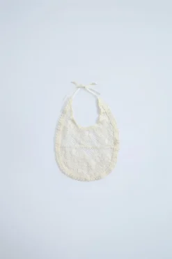 Niños ZARA Accesorios / Zapatos / 0 - 14 Años<BABERO ENCAJE