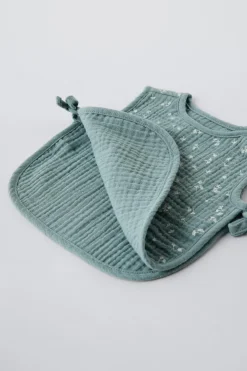 Niños ZARA 6 - 18 Meses·Accesorios / Calcetines|Accesorios / Zapatos / 0 - 14 Años<BABERO XL TEXTURA HOJITAS