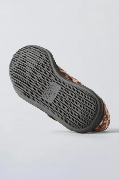 Niños ZARA 6 - 14 Años·Zapatos<BAILARINA ANIMAL PRINT