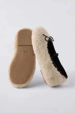Niños ZARA 1½ - 6 Años·Zapatos<BAILARINA BORREGUILLO