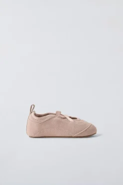 Niños ZARA 1½ - 6 Años·Zapatos<BAILARINA DEPORTIVA PIEL
