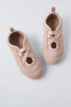 Niños ZARA 1½ - 6 Años·Zapatos<BAILARINA DEPORTIVA PIEL