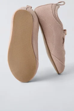 Niños ZARA 1½ - 6 Años·Zapatos<BAILARINA DEPORTIVA PIEL