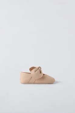 Niños ZARA 0 - 6 Meses·Patucos<BAILARINA LAZO PIEL