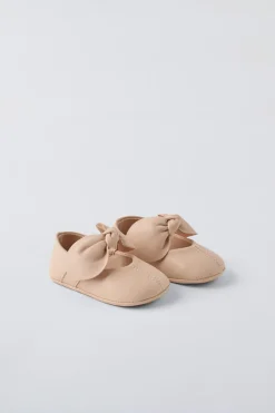 Niños ZARA 0 - 6 Meses·Patucos<BAILARINA LAZO PIEL