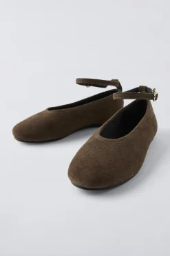 Niños ZARA 6 - 14 Años·Zapatos<BAILARINA PIEL