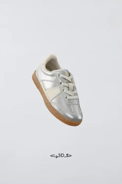 Niños ZARA 1½ - 6 Años·Zapatos|1½ - 6 Años·Zapatos<BAMBA METALIZADA