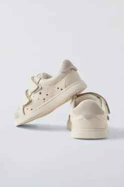 Niños ZARA 1½ - 6 Años·Zapatos|1½ - 6 Años·Zapatos<BAMBA PIEL ESTRELLAS