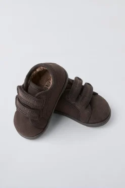 Niños ZARA 1½ - 6 Años·Zapatos|1½ - 6 Años·Zapatos<BAMBA PIEL TIRAS