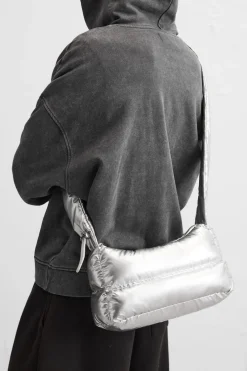 Outlet BANDOLERA ACOLCHADA METALIZADA Hombre Bolsos / Mochilas