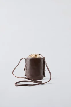 Niños ZARA 6 - 14 Años·Bolsos / Mochilas<BANDOLERA CUBO PIEL