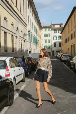 Online BERMUDA BÁSICA TIRO ALTO CINTURÓN Mujer Faldas / Shorts