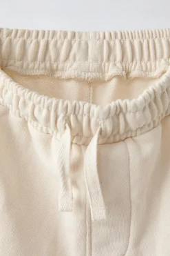 Niños ZARA 6 - 14 Años·Pantalones|6 - 14 Años·Deporte / Chándal<BERMUDA FELPA BANDAS