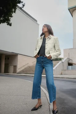 Outlet BLAZER CORTA ESTRUCTURA Mujer Blazers / Chalecos