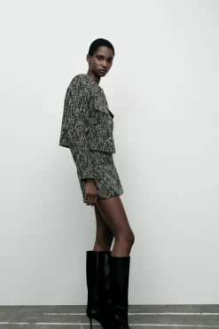 Online BLAZER CORTA ESTRUCTURA Mujer Chaquetas / Cazadoras|Blazers / Chalecos