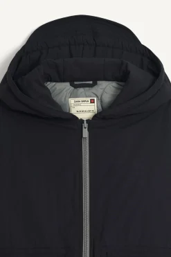 Niños ZARA 6 - 14 Años·Abrigos<BLCK NYLN JCKT 13