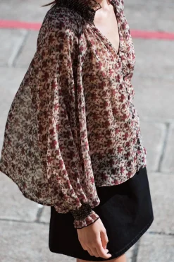 Sale BLUSA ESTAMPADA NIDO DE ABEJA Mujer Camisas / Blusas