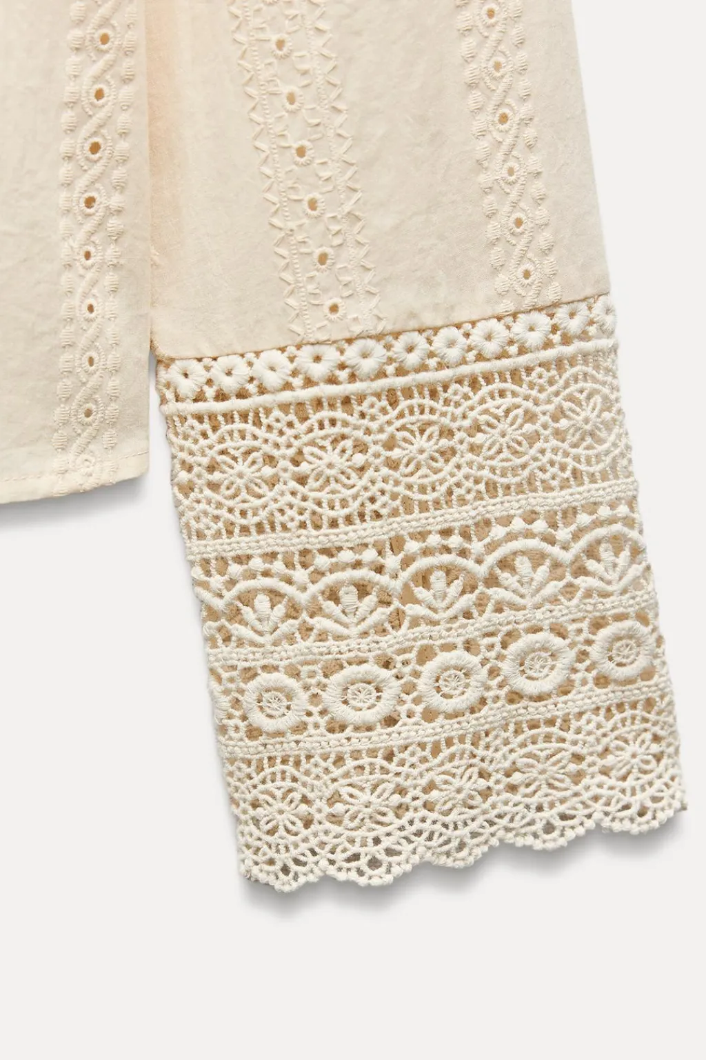 Discount BLUSA ROMÁNTICA GUIPUR Mujer Camisas / Blusas