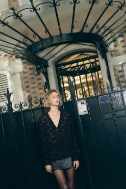 Discount BLUSA TEXTURA BOTÓN DORADO Mujer Camisas / Blusas