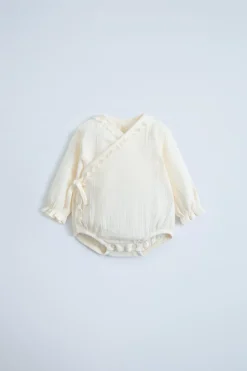 Niños ZARA 0 - 6 Meses·Bodies / Camisas|0 - 6 Meses·Básicos<BODY CRUZADO BAMBULA VOLANTITO