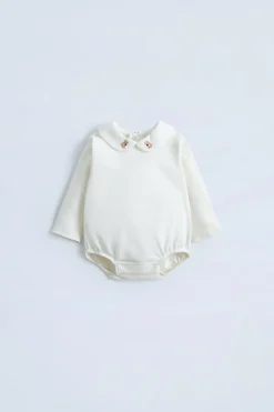 Niños ZARA 0 - 6 Meses·Bodies / Camisas<BODY OSITOS BORDADOS