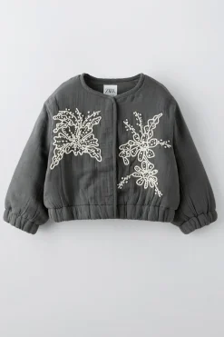 Niños ZARA 6 - 14 Años·Abrigos<BOMBER BORDADOS