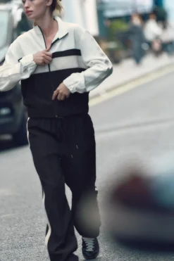 Online BOMBER CREMALLERA BANDA LATERAL Mujer Chaquetas / Cazadoras