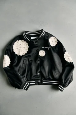 Niños ZARA 6 - 14 Años·Abrigos|6 - 14 Años·Total Look<BOMBER SATINADA FLORES - SEA NY