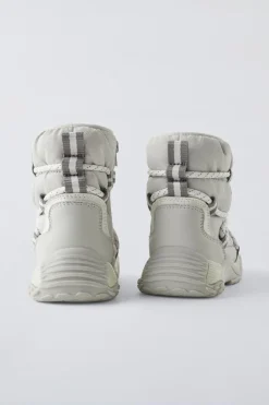 Niños ZARA 1½ - 6 Años·Zapatos|1½ - 6 Años·Zapatos<BOTA ACOLCHADA