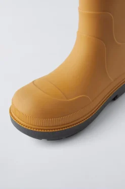 Niños ZARA 6 - 14 Años·Zapatos|6 - 14 Años·Zapatos<BOTA DE AGUA FORRADA