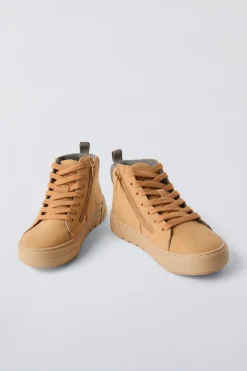 Niños ZARA 6 - 14 Años·Zapatos<BOTA DEPORTIVA