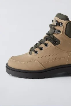 Niños ZARA 6 - 14 Años·Zapatos|6 - 14 Años·Zapatos<BOTA MONTAÑA