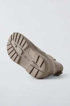 Niños ZARA 1½ - 6 Años·Zapatos|1½ - 6 Años·Zapatos<BOTA PIEL