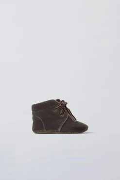 Niños ZARA 0 - 6 Meses·Patucos<BOTA VELVET