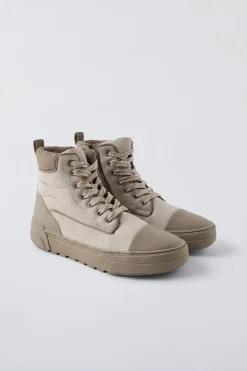 Niños ZARA 6 - 14 Años·Zapatos|6 - 14 Años·Zapatos<BOTÍN ACOLCHADO