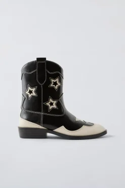 Niños ZARA 6 - 14 Años·Zapatos<BOTÍN COWBOY ESTRELLAS