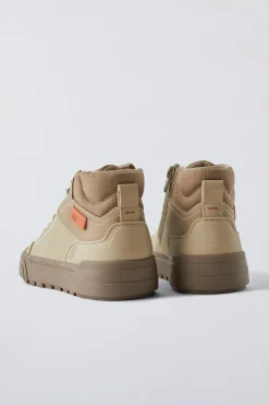 Niños ZARA 6 - 14 Años·Zapatos<BOTÍN DEPORTIVO DETALLE