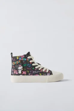 Niños ZARA 6 - 14 Años·Zapatos|6 - 14 Años·Zapatos<BOTÍN DEPORTIVO KUROMI © SANRIO