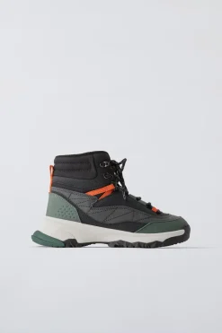 Niños ZARA 6 - 14 Años·Zapatos<BOTÍN DEPORTIVO MONTAÑA