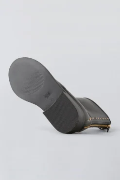 Niños ZARA 6 - 14 Años·Zapatos<BOTÍN TACHAS