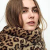 Sale BUFANDA EFECTO PELO ESTAMPADO ANIMAL Mujer Accesorios / Bisuteria